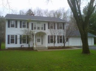 W5841 Coulee Springs Ln, La Crosse, WI 54601