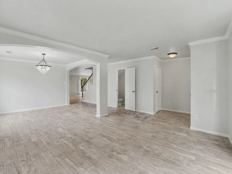 25338 Barmby Dr — Photo 5