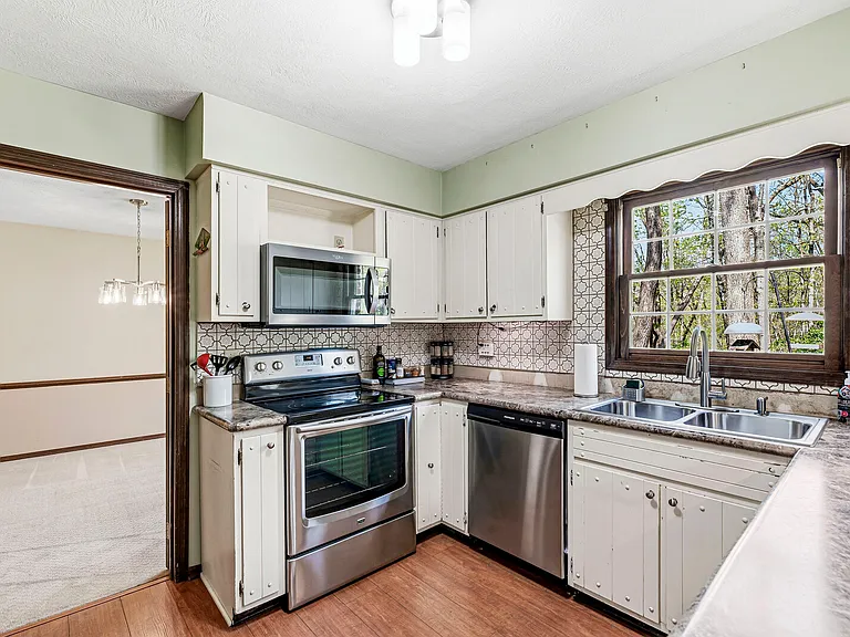 365 Beechwood Dr — Photo 27