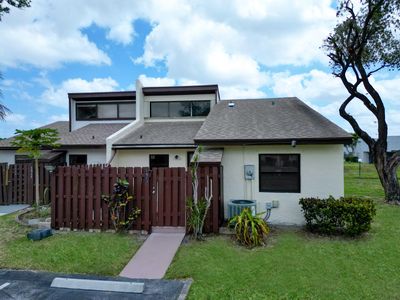 1913 Abbey Road, West Palm Beach, FL, 33415
