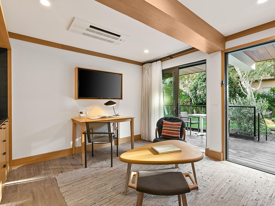 Large, open windows and doors to allow the ocean breeze to flow through your suite