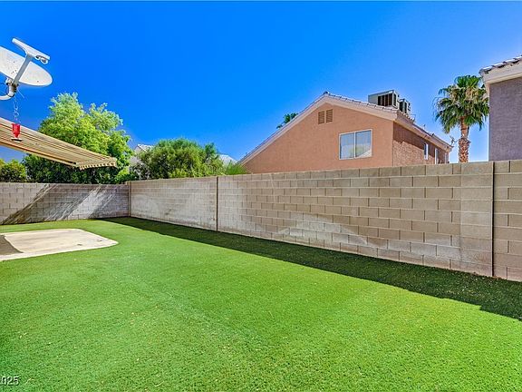 5th image of 3758 Norton Dr
