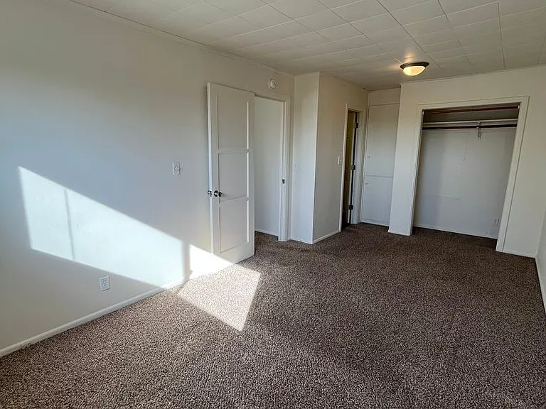 MF1419-B — Photo 15
