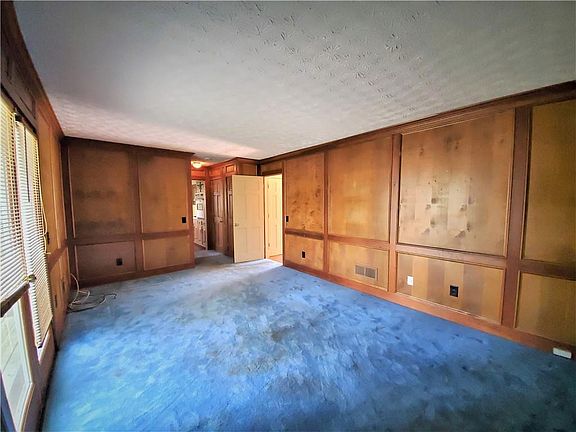 5th image of 2922 Thornridge Dr