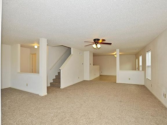 5th image of 12227 Belfry Dr