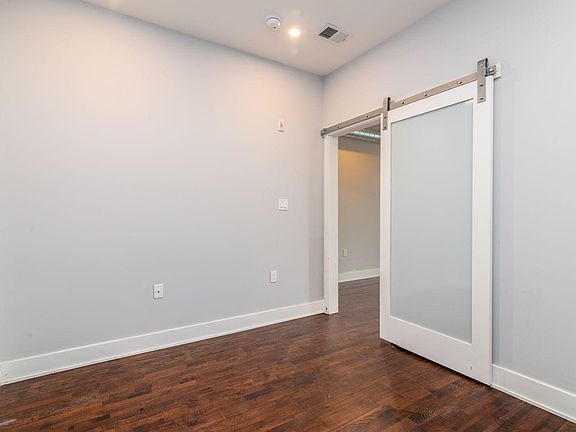 5th image of 1843 E Passyunk Ave #5A