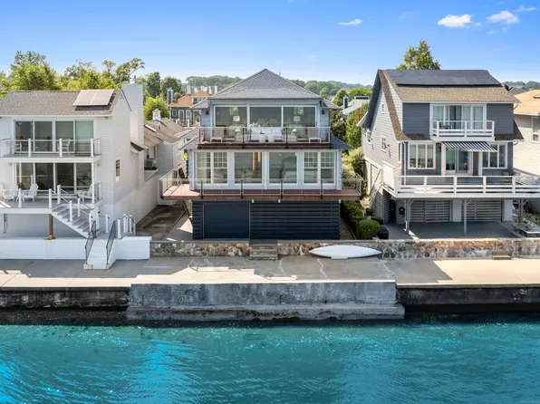 60 Harbor View Avenue, Norwalk, CT 06854