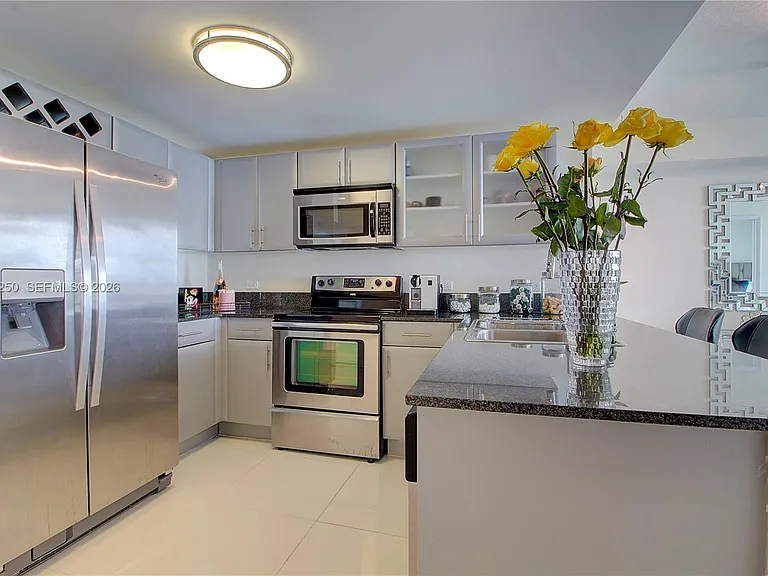 1871 NW South River Dr #1804 — Photo 22
