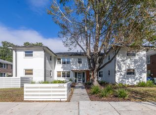 264 Grove St APT C, Charleston, SC 29403