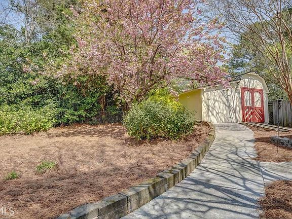 3rd image of 1794 Skyland Glen Dr