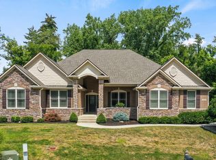 9648 N Box Elder Ct, McCordsville, IN 46055