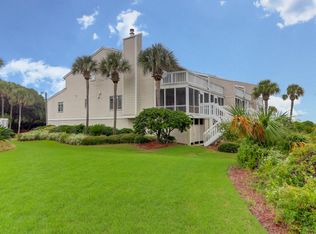 8 Palmetto Dr, Isle Of Palms, SC 29451