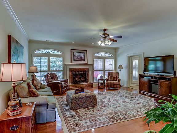 3rd image of 9122 Anderton Springs Dr