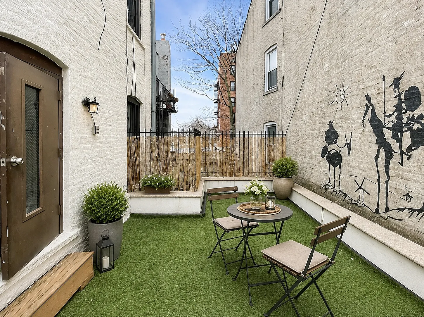 467 16th Street — Photo 2