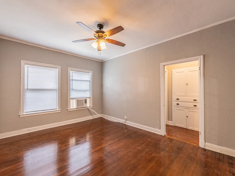 3101 San Pedro Ave #5 — Photo 3