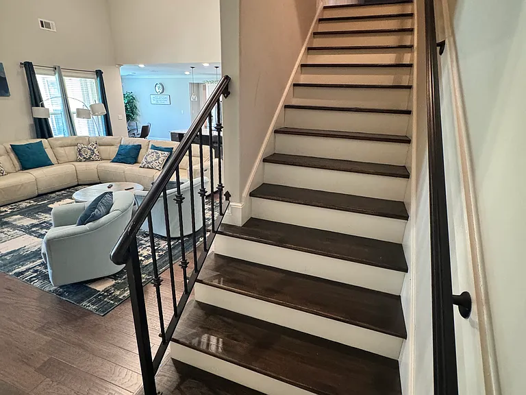 455 Tender Oaks Ln N — Photo 25