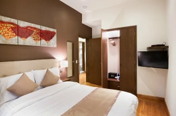 Rented by APT212 INC | media 9