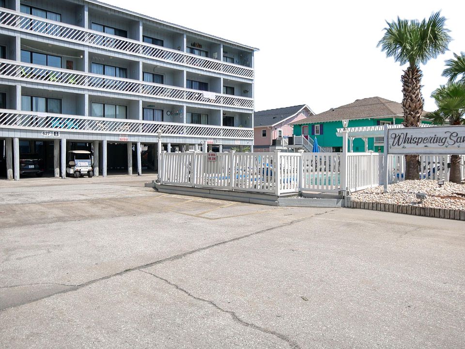 1st image of 627 N Waccamaw Dr Unit 309