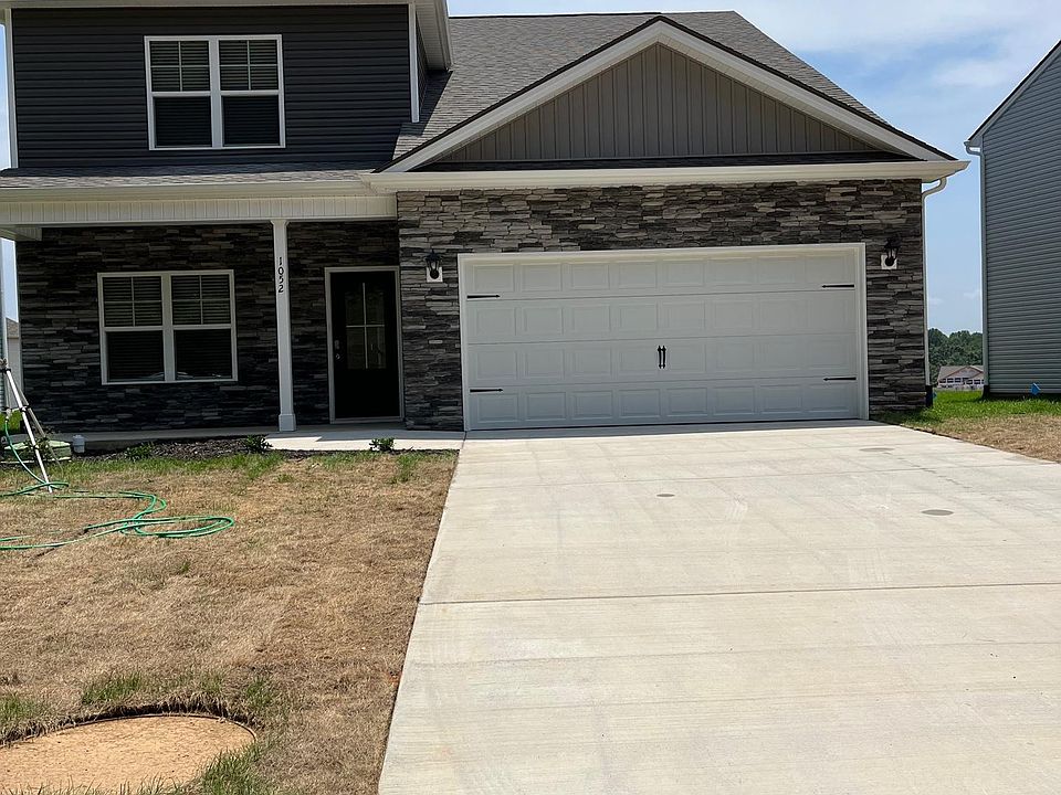 1st image of 1052 Curly Top Ln