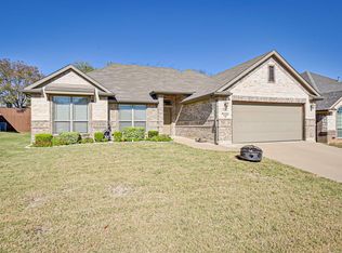 1324 Maple Terrace Dr, Mansfield, TX 76063