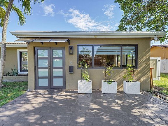 5th image of 1736 NW 38th St