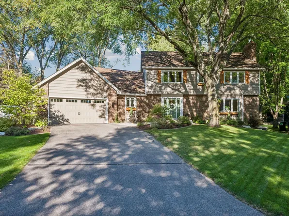 8722 Sandro Rd, Bloomington, MN 55438