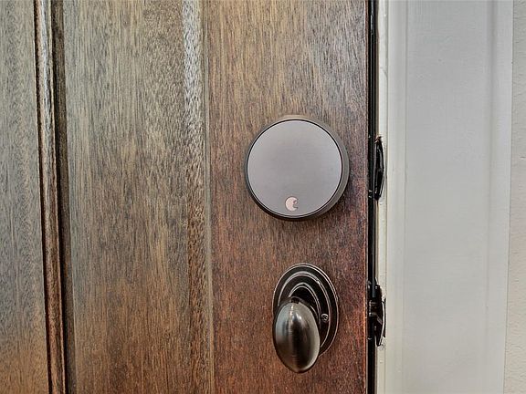 5th image of 1036 W 26th St Unit C