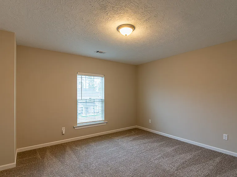 453 Arrowwood Dr — Photo 23