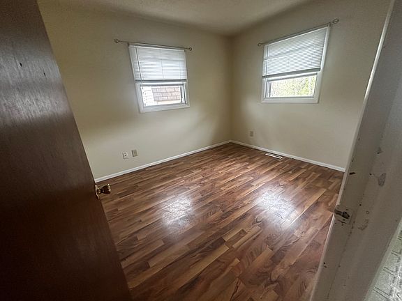2nd image of 2405-07 Dombey Rd #5