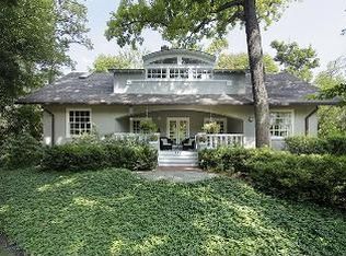 255 Hazel Ave, Glencoe, IL 60022