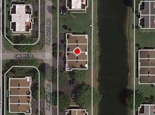 804 SW 120th Way, Davie, FL 33325