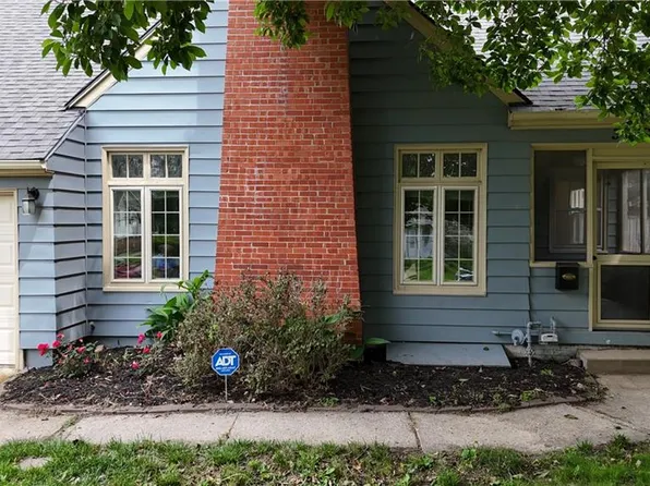 3229 Renick St, Saint Joseph, MO 64507