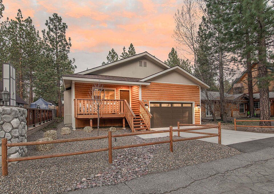 1st image of 421 Oriole Dr