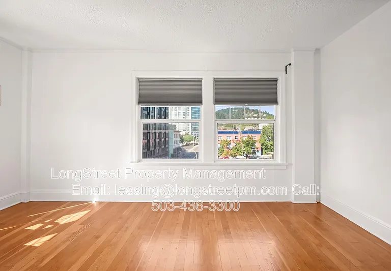 20 NW 16th Ave #406 — Photo 5