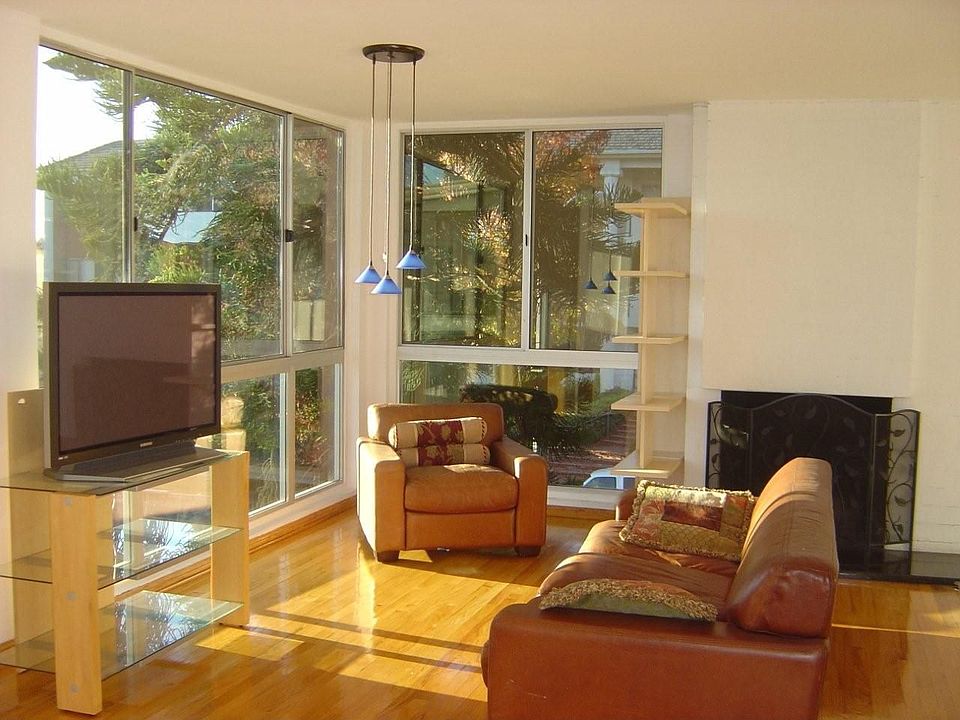 Back on the Market & REDUCED!