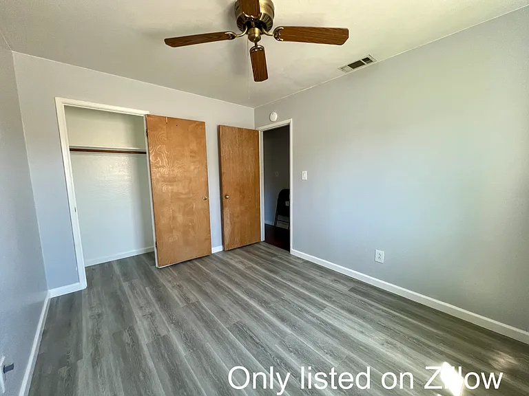 2318 Thompson Way — Photo 18