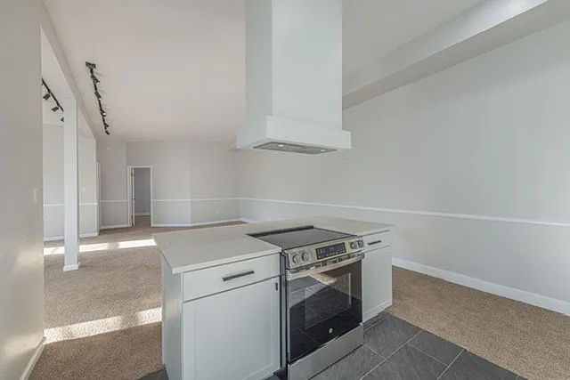 319 S Union Ave #C — Photo 5