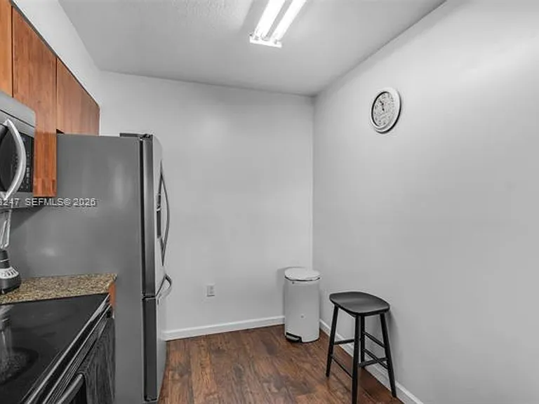 1200 Brickell Bay Dr #2915 — Photo 30