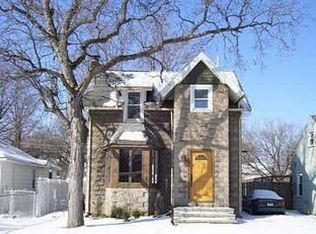 372 Elberta Rd, Vermilion, OH 44089