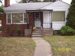 19476 Hubbell St, Detroit, MI 48235