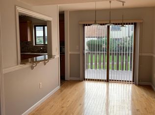 163 Cottonwood Rd #11, Newington, CT 06111