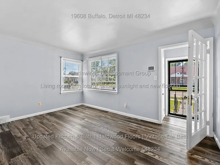 19608 Buffalo St — Photo 3