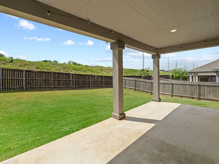 7805 Peccary Dr — Photo 21