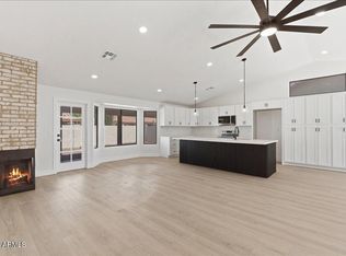 816 E Courtney Ln, Tempe, AZ 85284
