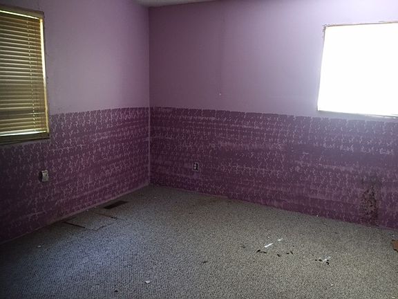 3rd image of 1494 Pleasant Hill Dr