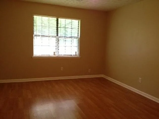 10234 Hamilton Gln — Photo 5