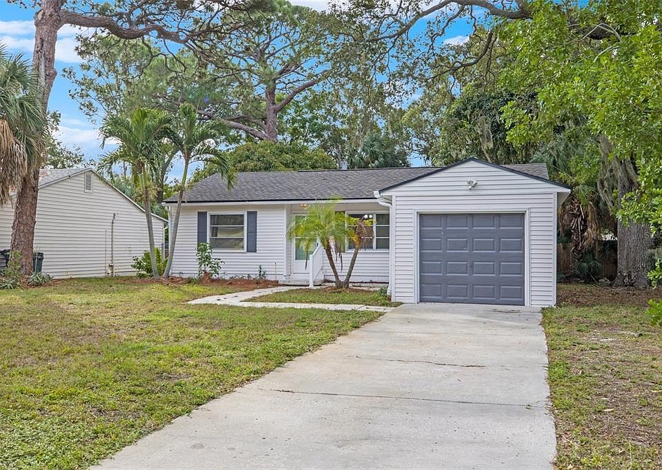 1st image of 5838 25TH AVENUE S