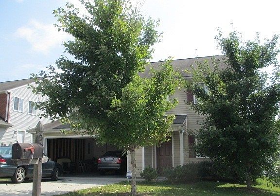 2nd image of 3716 Wynterhall Way