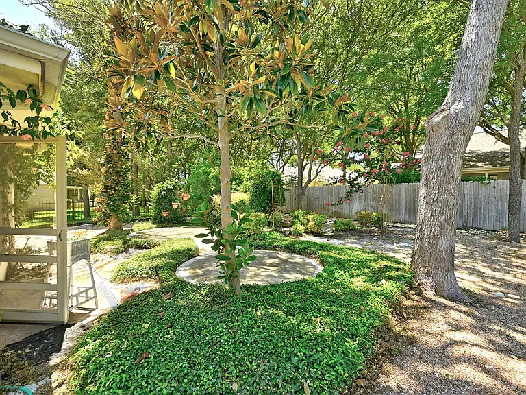 125 Melissa Ct — Photo 3