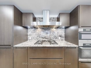 180 University Ave UNIT 2308, Toronto, ON M5H 0A2
